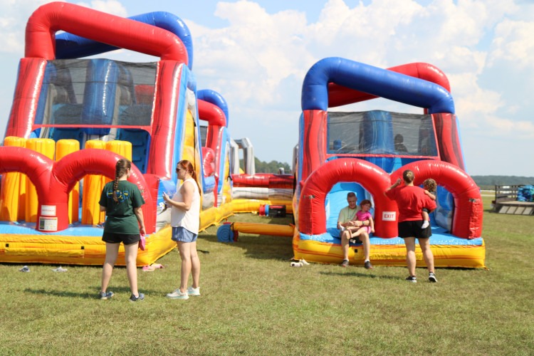 134 Ft Ultimate Dash Mega Obstacle Course 134 Ft Ultimate Dash Mega Obstacle Course