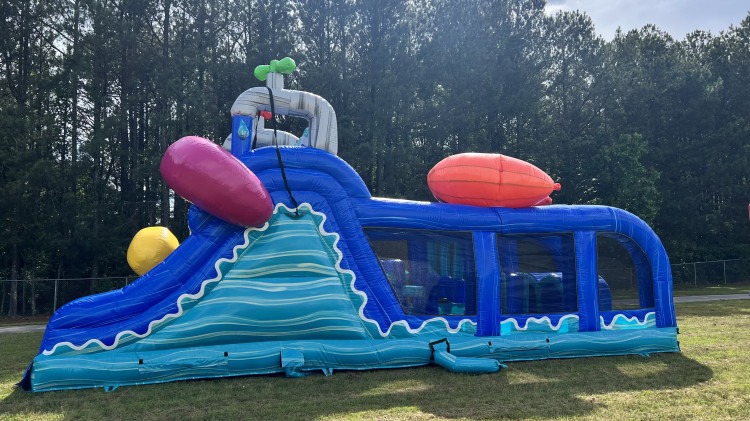 Water Balloon Obstacle Course #515 Water Balloon Obstacle Course #515